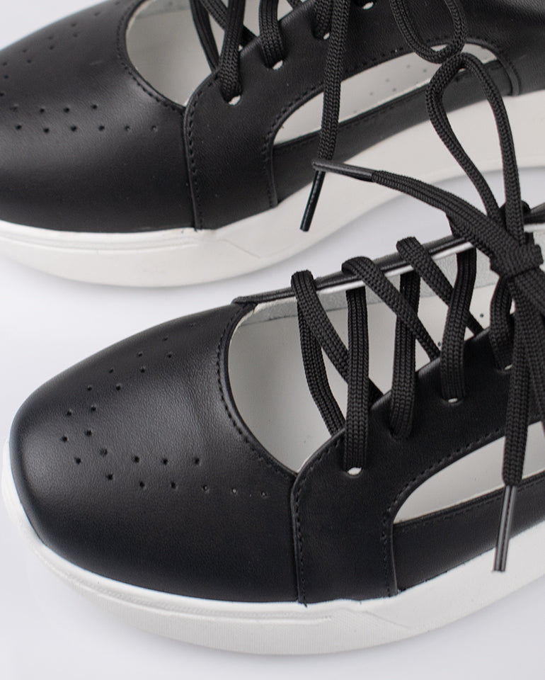 Серенити - Естествена кожа в черно