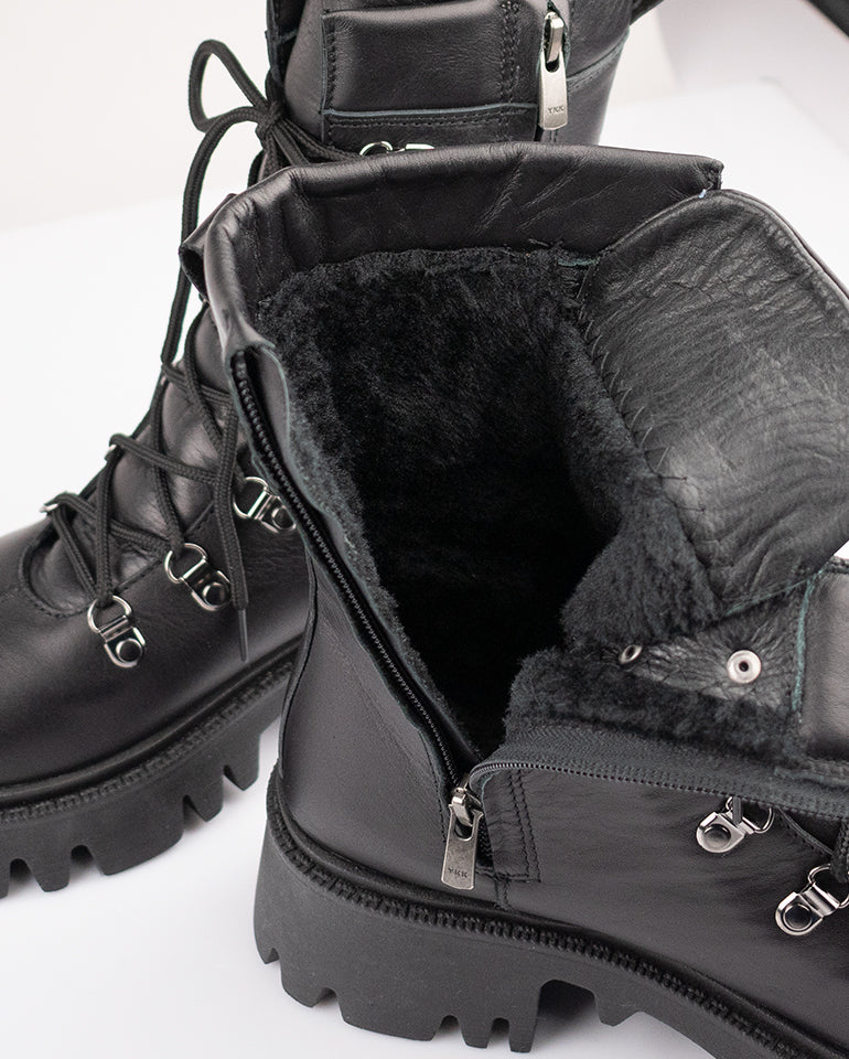 Лондон - Естествена кожа в черно