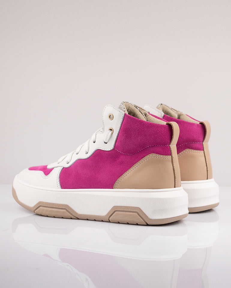 Алиша - Естествена кожа в бяло и циклама