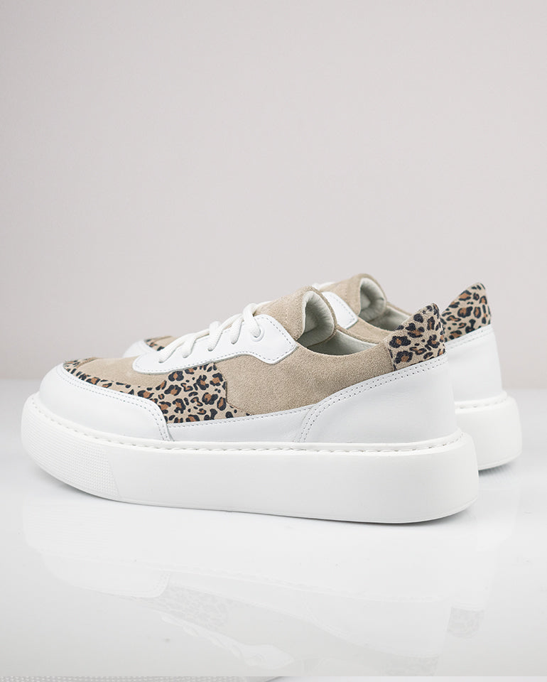 Луси - Естествена кожа в бяло и леопард