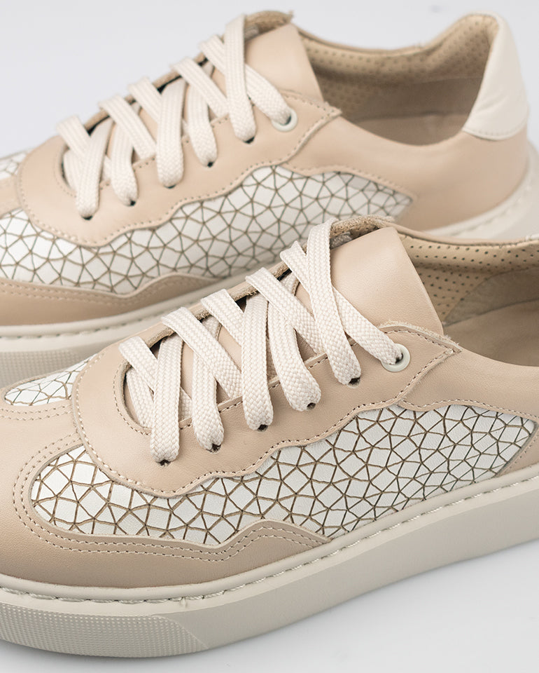 Линда - Естествена кожа в бежово