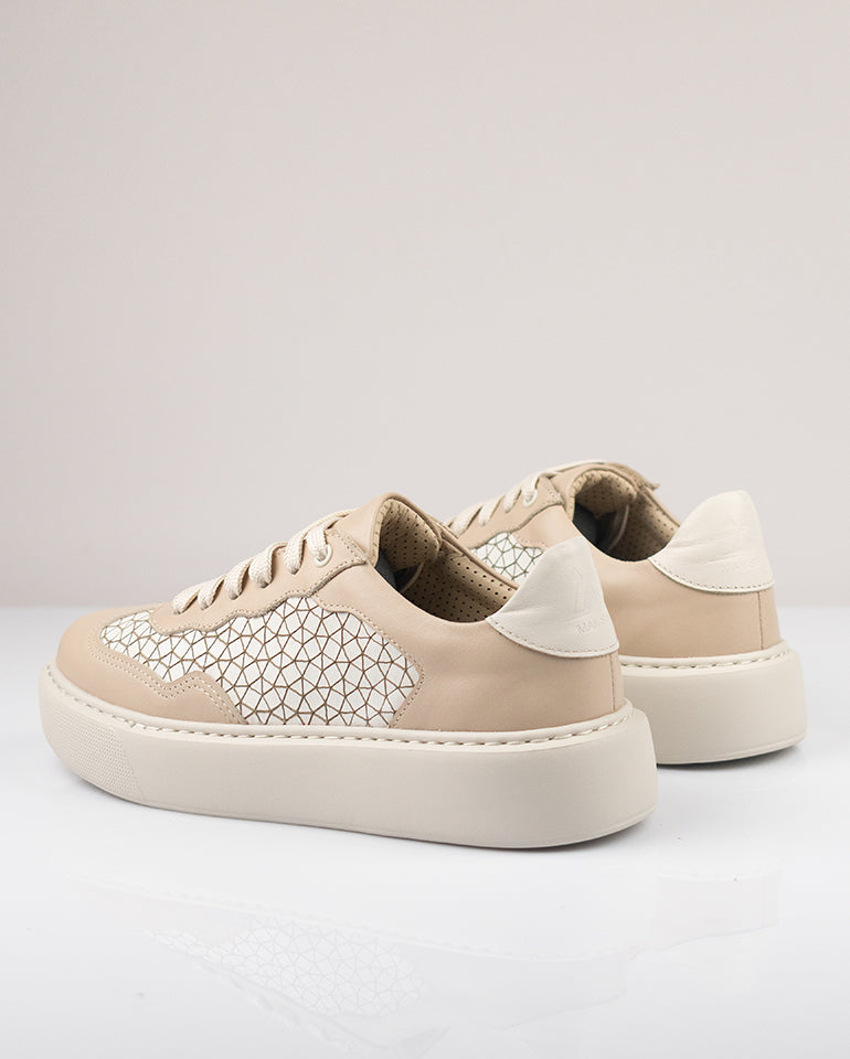 Линда - Естествена кожа в бежово