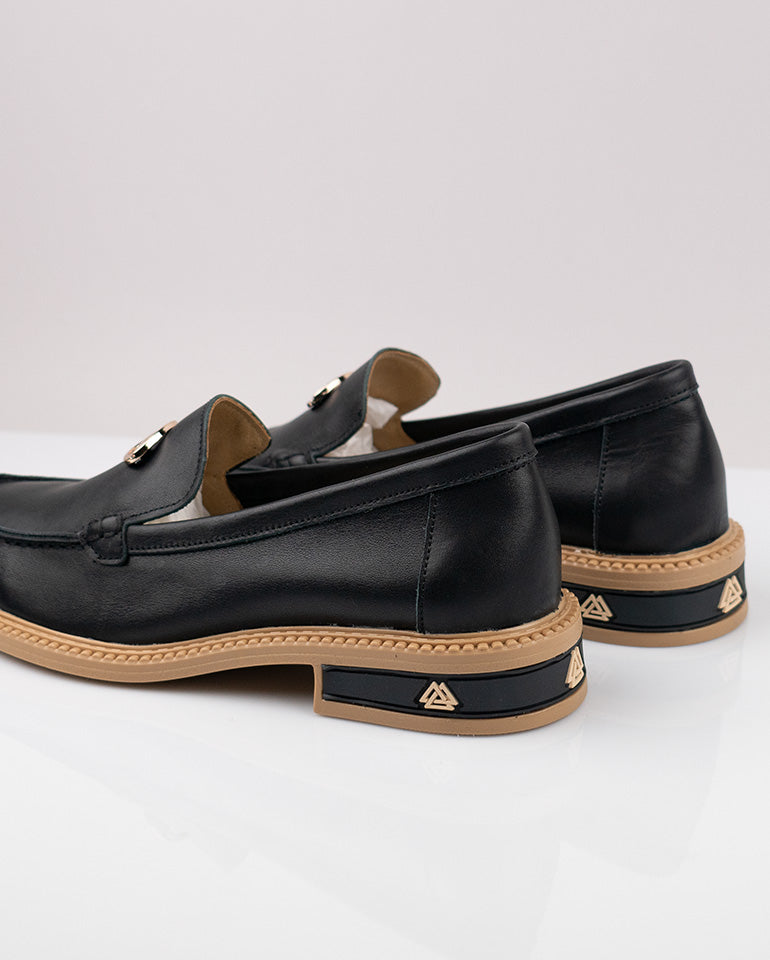 Серена - Естествена кожа в черно