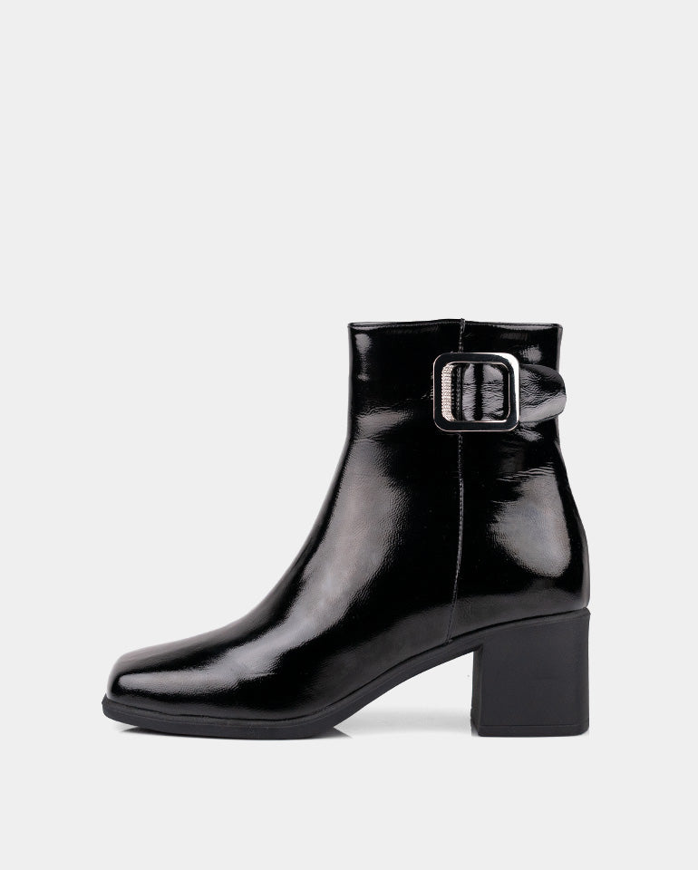 Селена - Естествен лак в черно