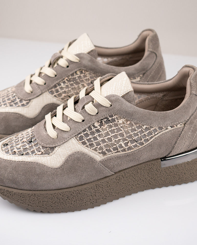 Лаура - Естествен велур във визон