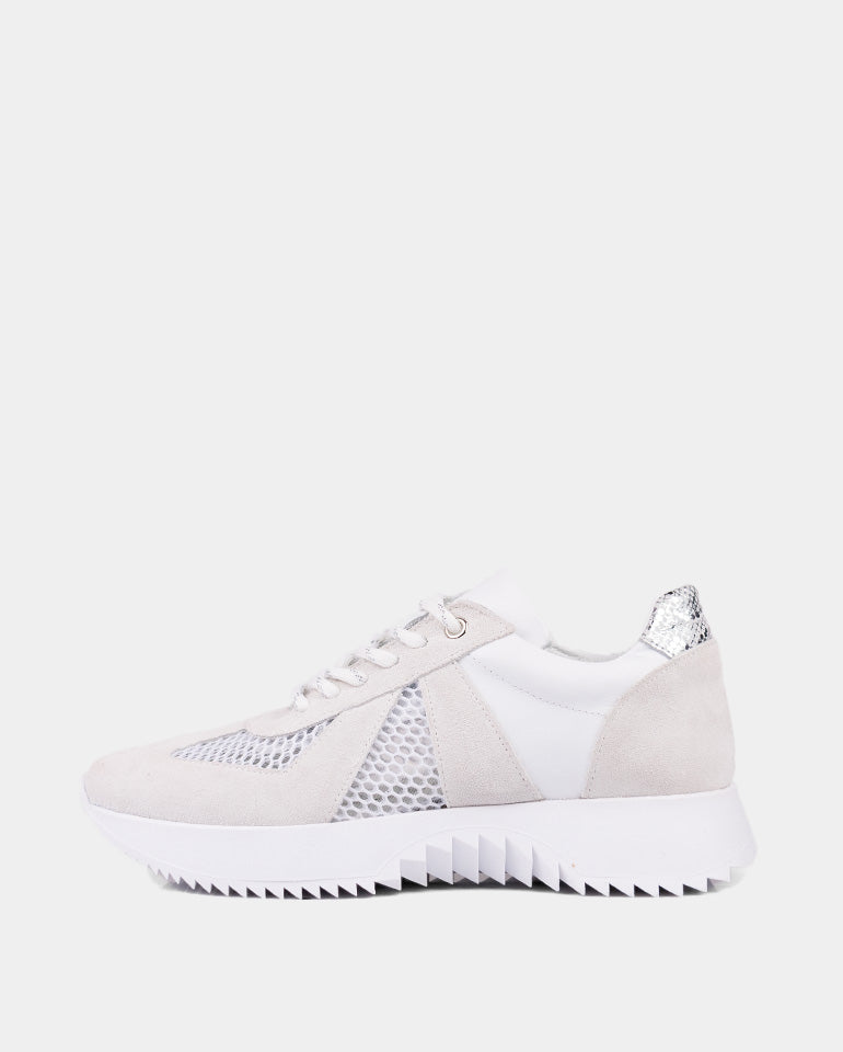 Лусия - Дамски маратонки от естествена кожа в бяло и сребристо