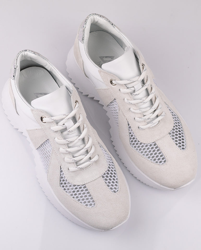 Лусия - Дамски маратонки от естествена кожа в бяло и сребристо