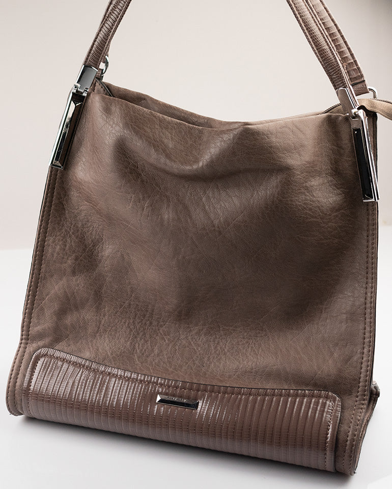 New - Women's beige casual sneakers