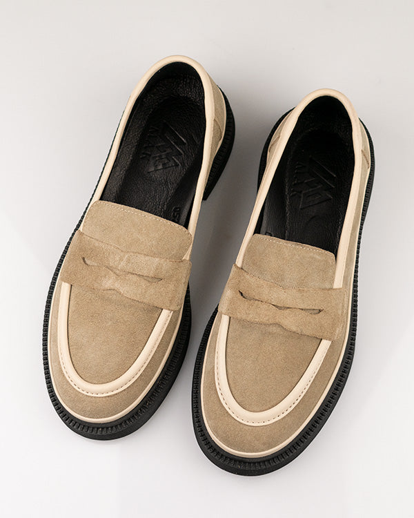 Луиза - Естествен велур в бежово