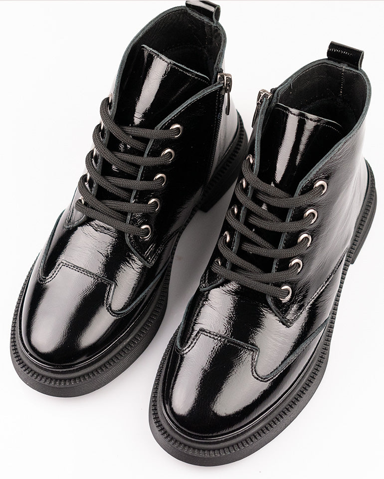 Катрин - Естествен лак в черно