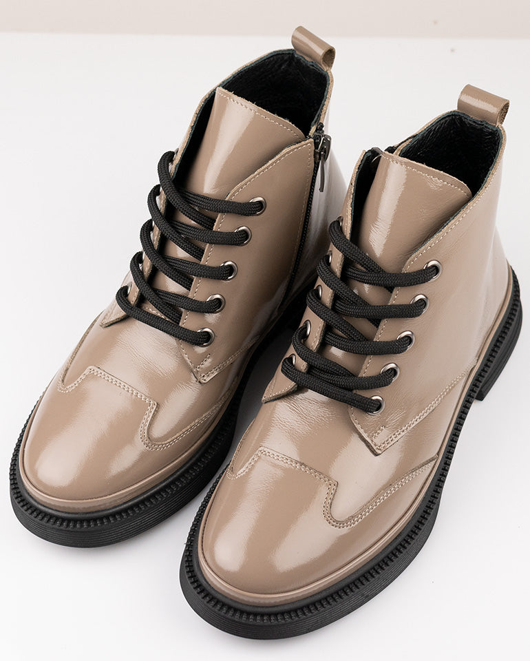 Катрин - Естествен лак в цвят визон