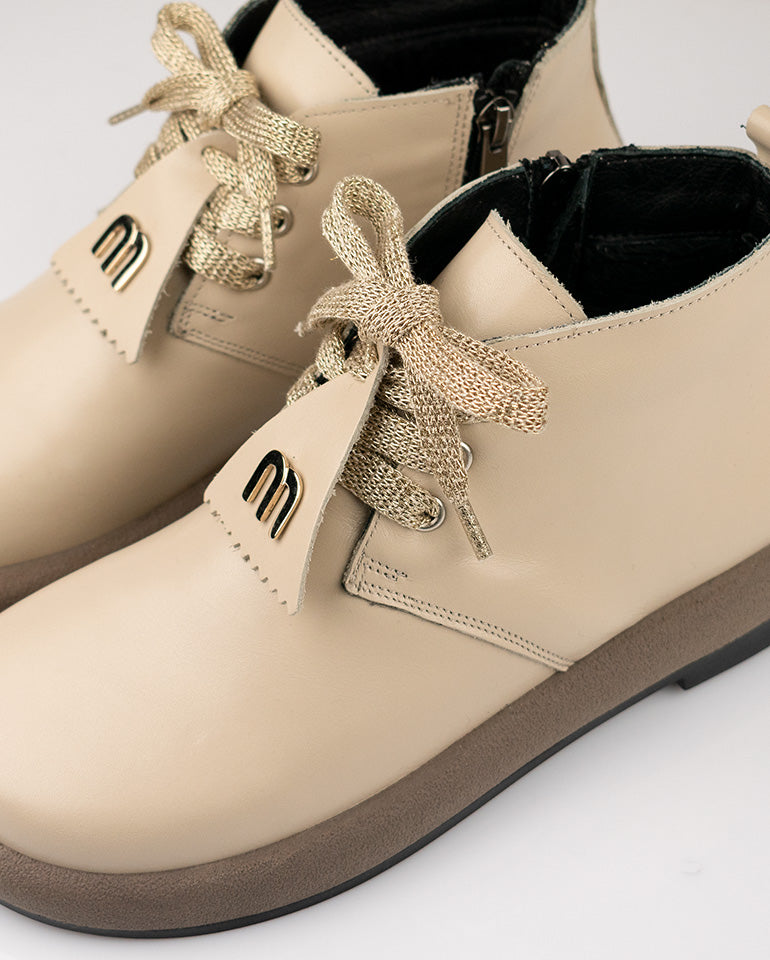 Мия - Естествена кожа в бежово