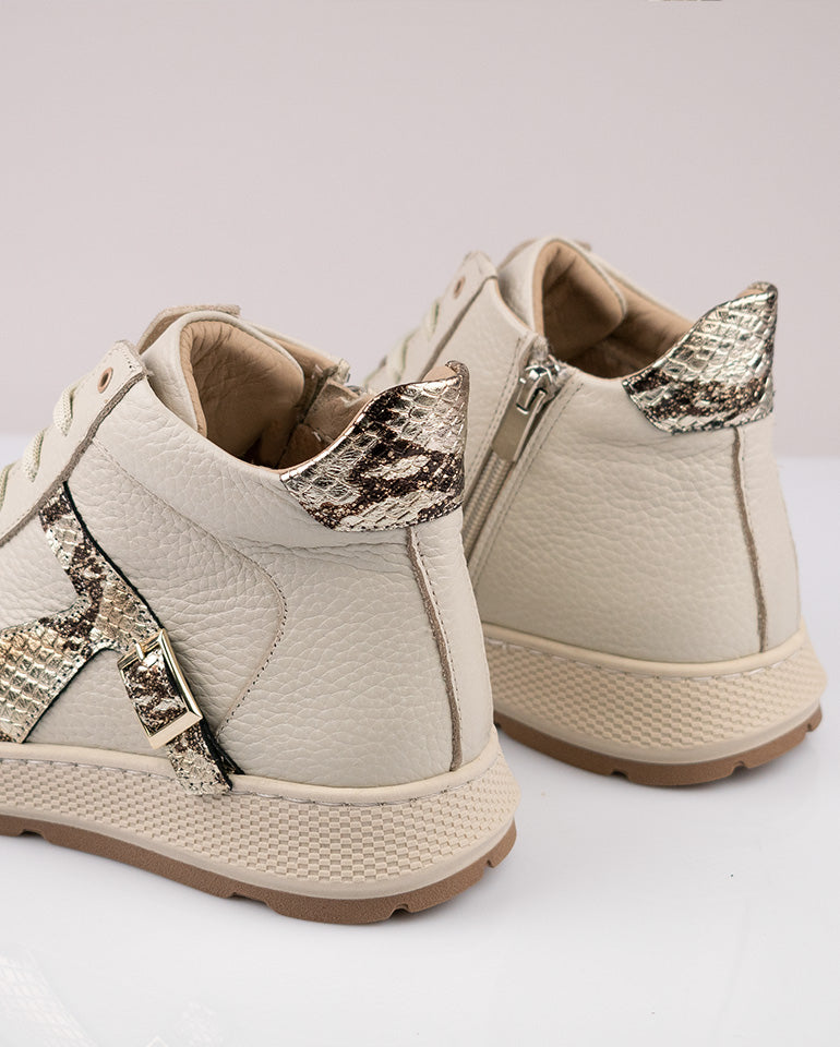 Ава - Естествена кожа в бежово