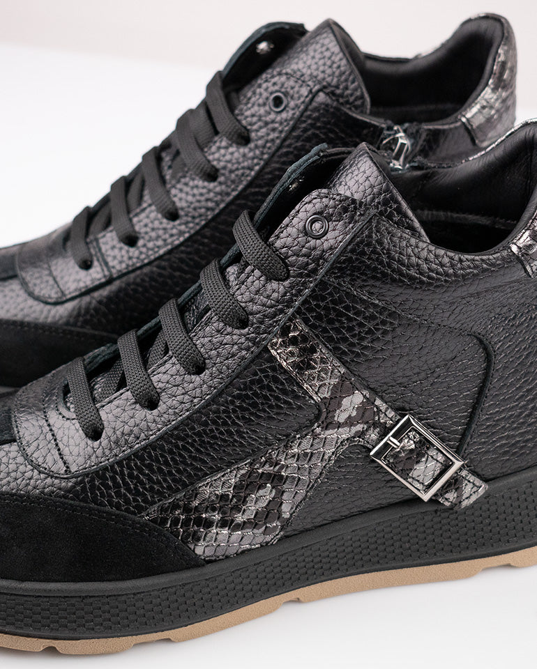 Ава - Естествена кожа в черно