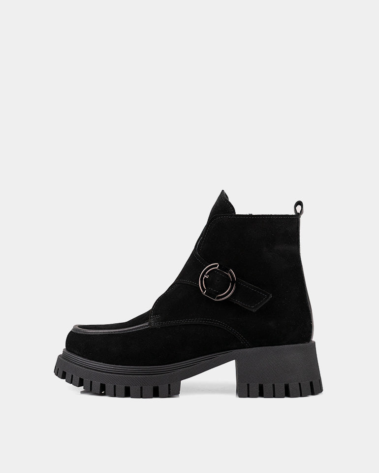 Палерма - Естествен велур в черно