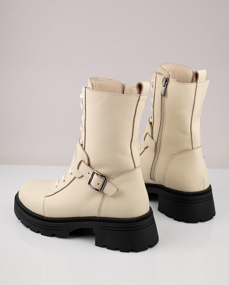 Капри - Естествена кожа шагрен в светло бежово