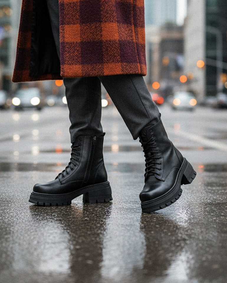 Палома - Естествена кожа в черно