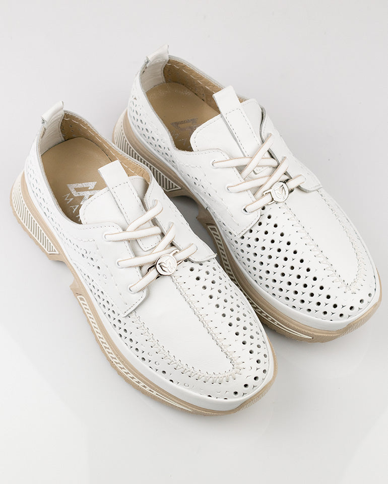 Лорена - Дамски маратонки от естествена кожа в бяло