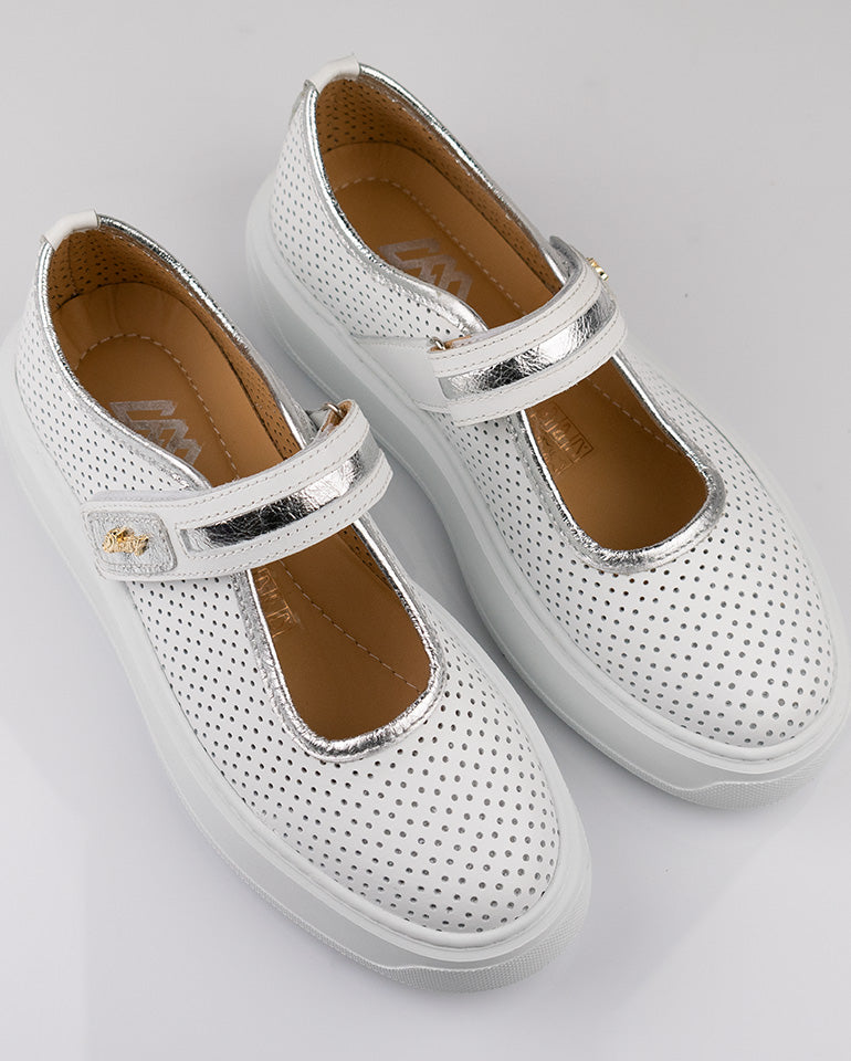 Верона - Дамски обувки от естествена кожа в бяло