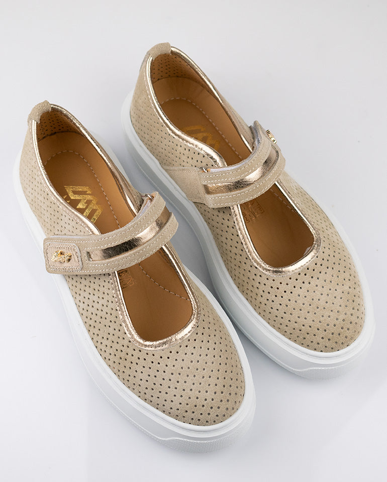 Верона - Дамски обувки от естествена кожа в бежово