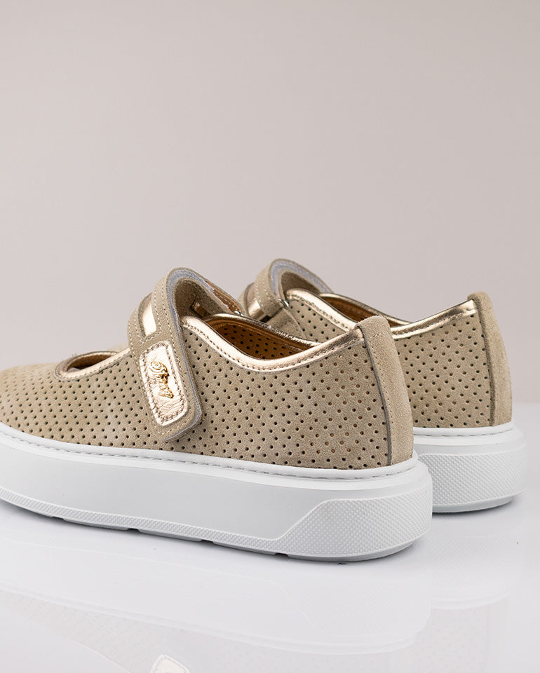 Верона - Дамски обувки от естествена кожа в бежово